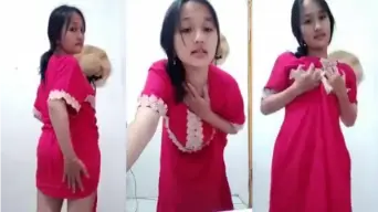 ABG Gak Pake Daleman Pamer Pantat Video by xHamster ABG Gak Pake Daleman Pamer Pantat Video by xHamster