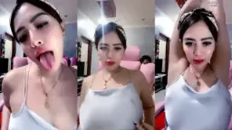 BeeFlo Pamerin Ketiak Mulus Video by RedTube BeeFlo Pamerin Ketiak Mulus Video by RedTube
